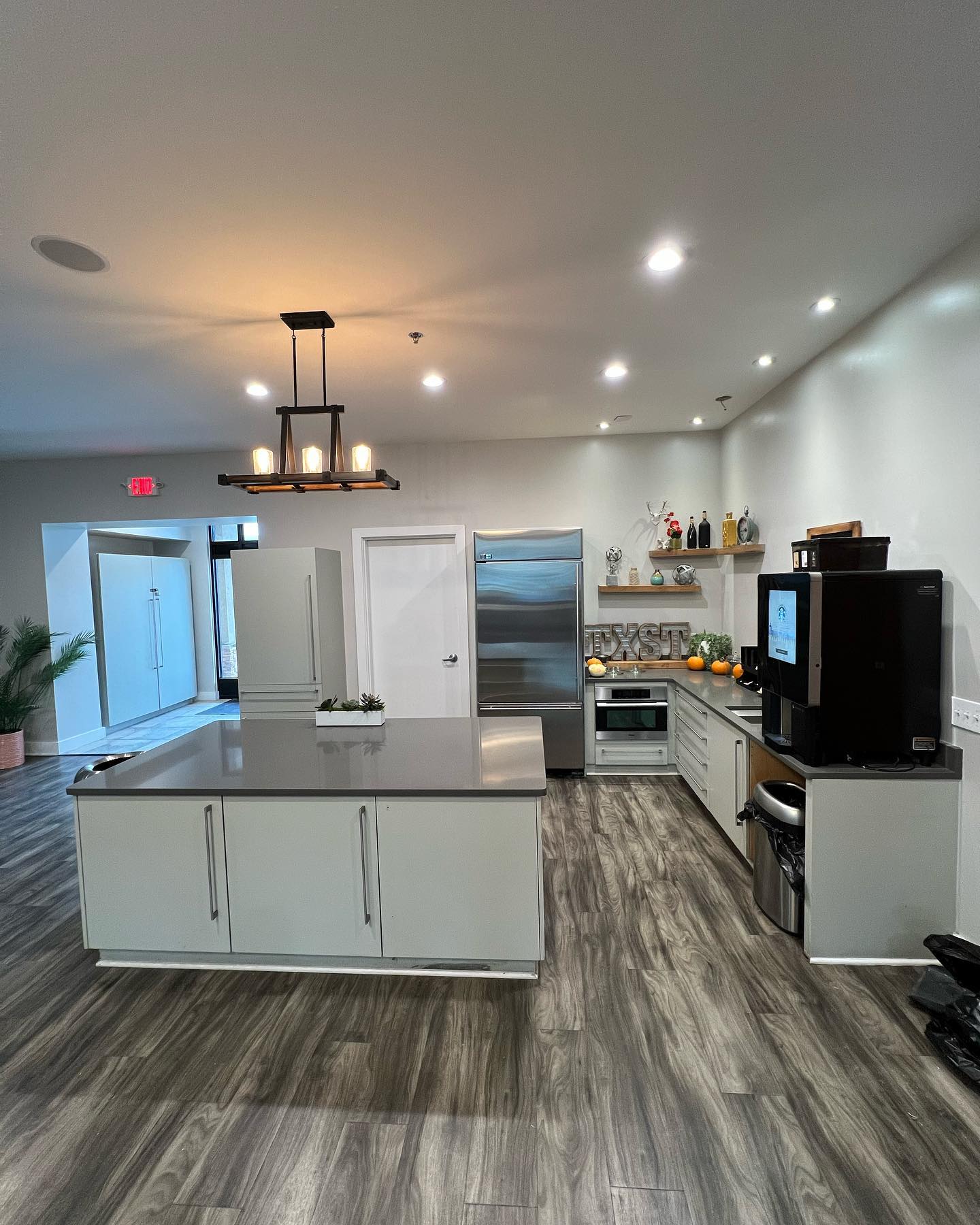 Kitchen Renovation by JH ASAP LLC